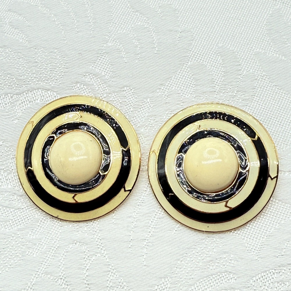 Vintage Chunky Cream & Black Color‎ Enamel Circle Clip-On Earrings